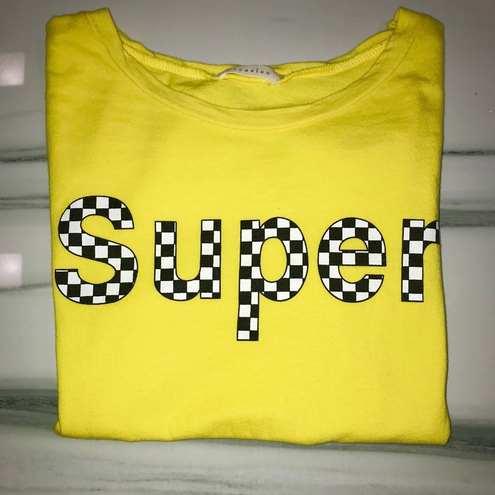 Yellow T-Shirt with logo “ Super “
